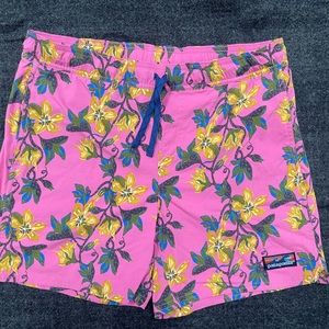 Patagonia board shorts size Med men